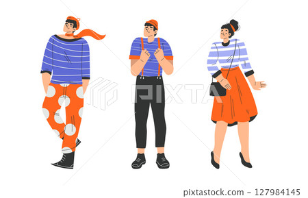 Explore the Contemporary Fashion Trends Featuring Bold Coats and Vibrant Ensembles for All Seasons Explore the Contemporary Fashion Trends Featuring Bold Coats and Vibrant Ensembles for All Seasons 127984145