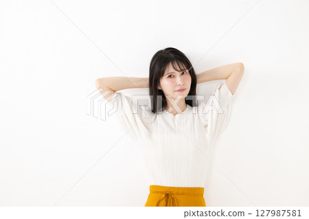 A woman who smiles and rejoices A woman who smiles and rejoices 127987581