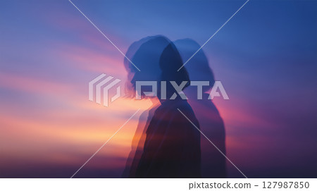 A fantastic silhouette and an afterimage of memory A fantastic silhouette and an afterimage of memory 127987850