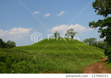 Iwaya Tomb, Sakaemachi, Inba County, Chiba Prefecture 127988351