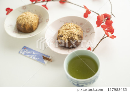 Delicious Japanese sweets Delicious Japanese sweets 127988483