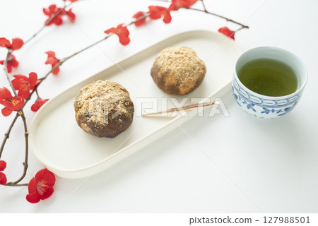 Delicious Japanese sweets Delicious Japanese sweets 127988501