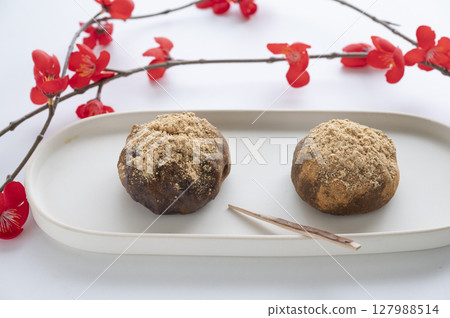 Delicious Japanese sweets Delicious Japanese sweets 127988514