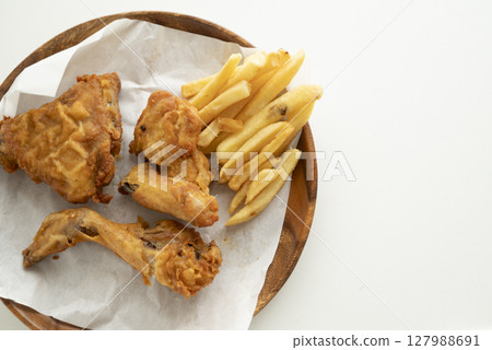 Everyone loves fried chicken 127988691