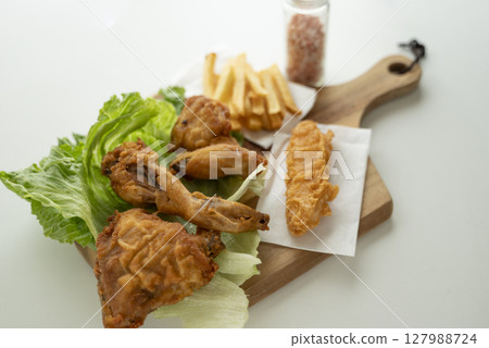 每個人都喜歡炸雞 每個人都喜歡炸雞 127988724