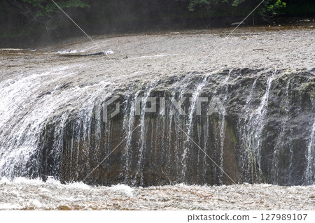 Fubuzuki waterfall 127989107