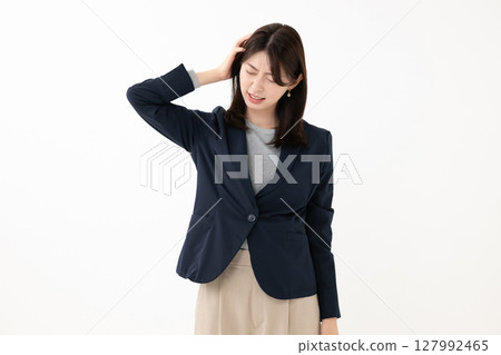 Troubling women Troubling women 127992465