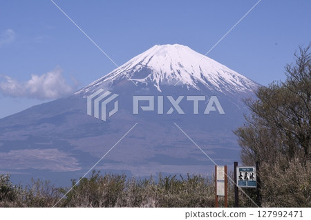 Mount Fuji as seen from Nagao Pass Mount Fuji as seen from Nagao Pass 127992471