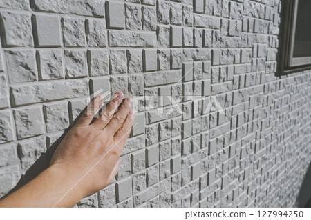 Exterior wall of a detached house Exterior wall of a detached house 127994250