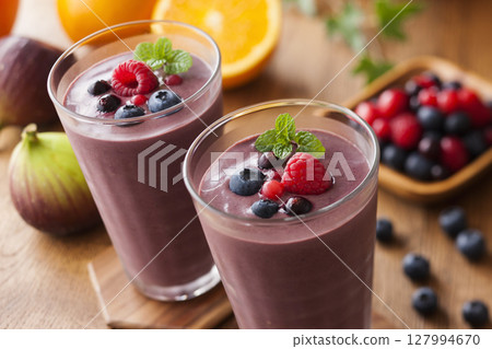 Acai smoothie 127994670