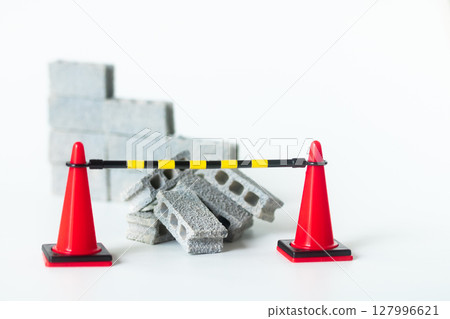 Dangerous concrete block wall Dangerous concrete block wall 127996621