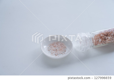 Himalayan Pink Salt Himalayan Pink Salt 127996659