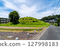 Kamazuka Tomb, Itoshima City, Fukuoka Prefecture 127998183