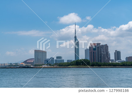 福岡市百道海濱景色 127998186