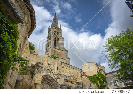 Saint-Emilion troglodytic church and vineyard landscape in Bordeaux during spring Saint-Emilion troglodytic church and vineyard landscape in Bordeaux during spring 127998687
