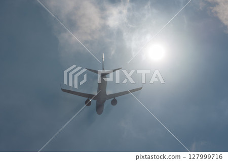 宮城縣名取市仙台機場清晨,飛機起飛 宮城縣名取市仙台機場清晨,飛機起飛 127999716