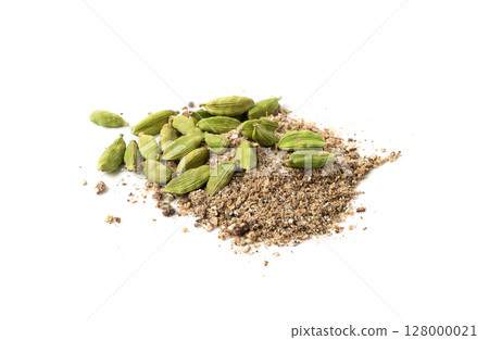 Cardamom Seeds Isolated, Cardamon, Dry Kardamon Fruits, Cardamum Spice, Cardamomum Cardamom Seeds Isolated, Cardamon, Dry Kardamon Fruits, Cardamum Spice, Cardamomum 128000021