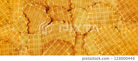Round waffle pattern. Thin waffled cookie textured background, belgian waffles banner 128000448
