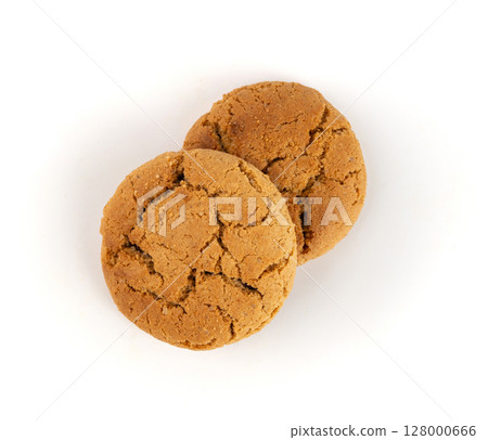 Chocolate cookies with chocolate filling isolated, brown round biscuits, broken sweet cocoa pastry Chocolate cookies with chocolate filling isolated, brown round biscuits, broken sweet cocoa pastry 128000666