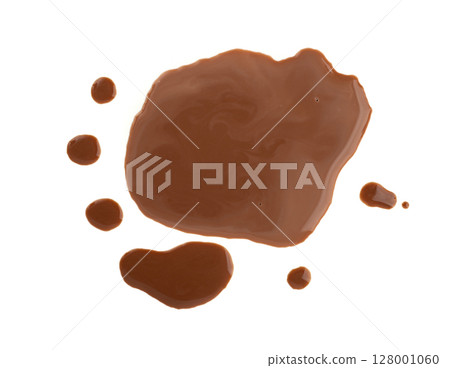 Spilled chocolate milk isolated, hot chocolate puddle, liquid stain, coffee splatter, brown latte 128001060