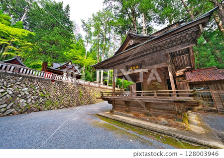 Mitsumine Shrine in early summer Mitsumine Shrine in early summer 128003946