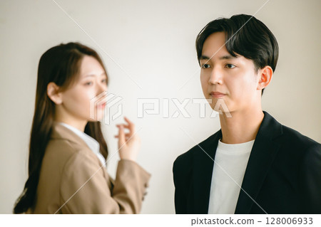 青年男女 128006933