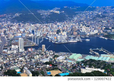 [Nagasaki Prefecture] Nagasaki city seen from Inasayama summit observatory 128007422