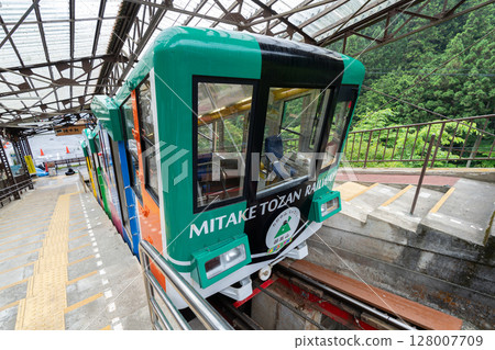 Cable car 128007709