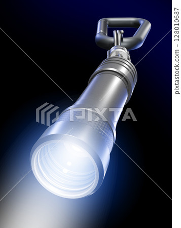 迷你強光手電筒LED燈迷你閃光燈黑色背景 128010687