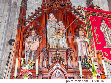 Saint Tugdual cathedral, Treguier, brittany, france Saint Tugdual cathedral, Treguier, brittany, france 128010783