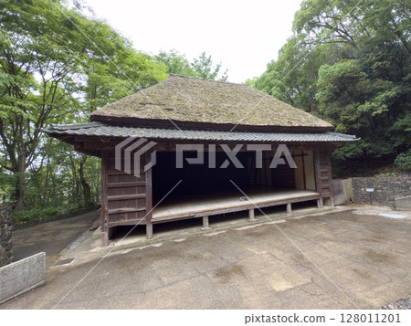 Scenery of the Shodoshima Rural Kabuki Stage at Shikokumura Miuseum 128011201
