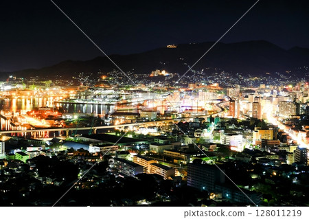 [Nagasaki Prefecture] Night view of Sasebo Port seen from Tenjinyama Observatory 128011219