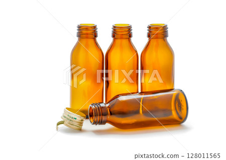 空的營養飲料瓶 空的營養飲料瓶 128011565