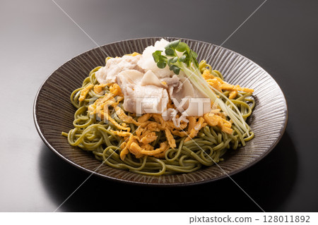 Green tea soba noodles mixed with grated daikon and meat Green tea soba noodles mixed with grated daikon and meat 128011892
