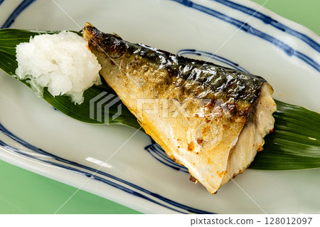 Grilled salted mackerel, a staple of home cooking Grilled salted mackerel, a staple of home cooking 128012097