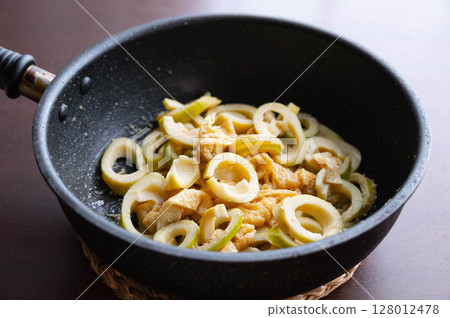 Fried tofu and miso 128012478