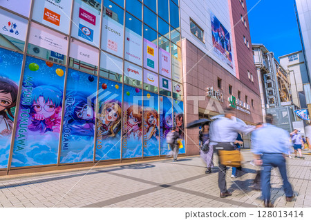 7月的東京街景。海外遊客持續增加…秋葉原外國遊客熙熙攘攘=第3名 128013414