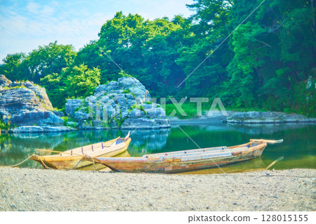 秩父長瀞溪谷夏日風景 128015155