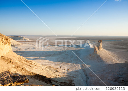 Beautiful Mangystau landscape, Kazakhstan. Ak Orpa pinnacles view, Bozzhira valley 128020113