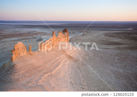 Stunning Mangystau landscape, Kazakhstan. Ak Orpa pinnacles view, Bozzhira valley 128020120