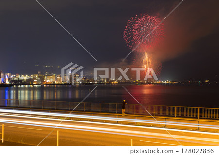 Beppu Summer Fireworks (Beppu City, Oita Prefecture) Beppu Summer Fireworks (Beppu City, Oita Prefecture) 128022836