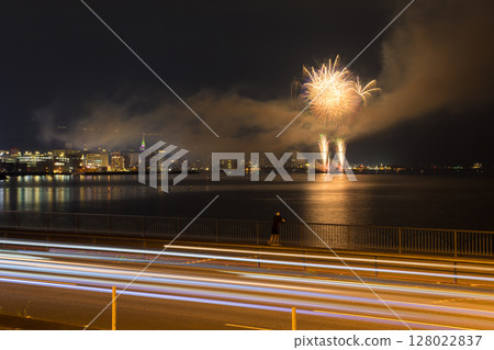 Beppu Summer Fireworks (Beppu City, Oita Prefecture) 128022837