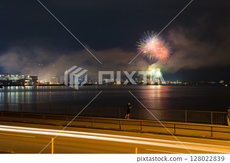 Beppu Summer Fireworks (Beppu City, Oita Prefecture) 128022839