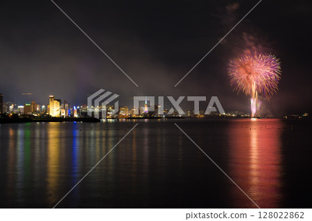 別府夏季煙火大會（大分縣別府市） 128022862