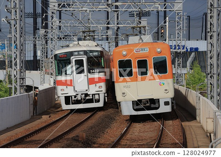 [山陽電鐵/阪神] 5000系列直達特快、8000系列特快（阪神本線：大物站） 128024977