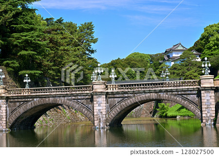 Imperial Palace Outer Gardens and Nijubashi Bridge Imperial Palace Outer Gardens and Nijubashi Bridge 128027500