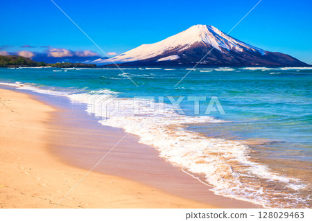 Beautiful beach and cumulonimbus clouds in Bali Beautiful beach and cumulonimbus clouds in Bali 128029463