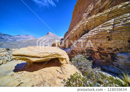 Majestic Red Rock Canyon Formation with Turtlehead Peak in Midday Sun 128030634