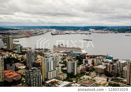 Aerial View of Seattle Waterfront with Cruise Ship Docked Cityscape  128031029