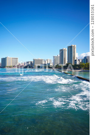 Hawaii: Beautiful ocean and Waikiki hotels Hawaii: Beautiful ocean and Waikiki hotels 128033161